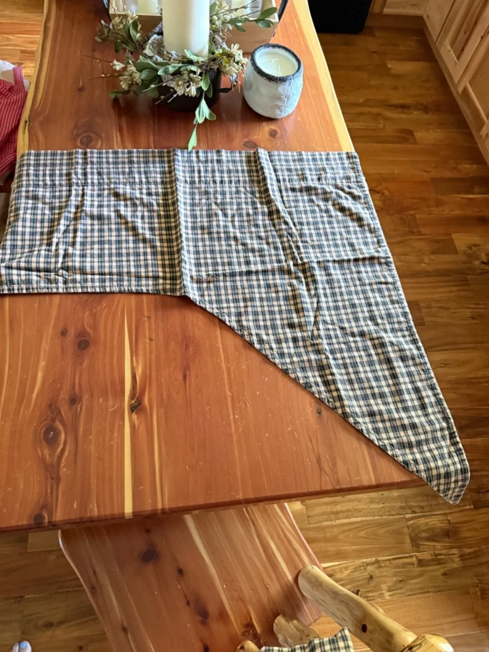 3 pc lined plaid swag valance set
